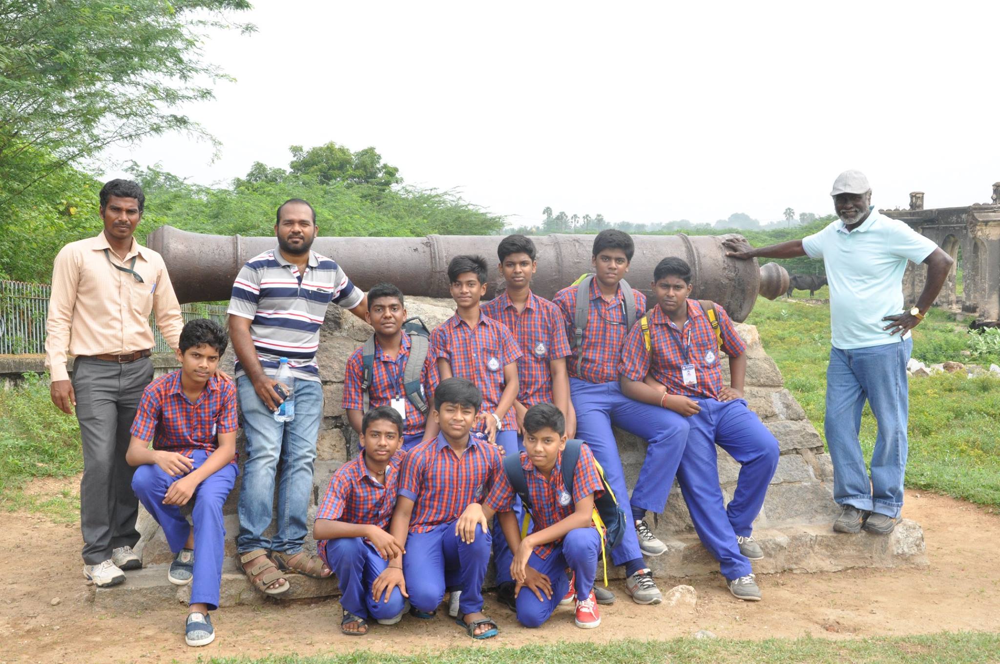 STUDENT CORNER 22